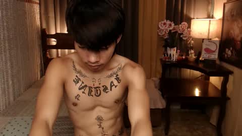 justine_hunk online show from December 22, 2024, 1:01 am