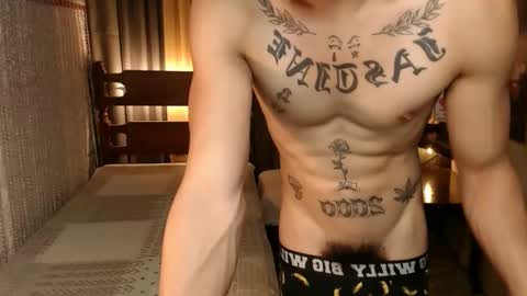 justine_hunk online show from February 24, 2025, 6:27 am