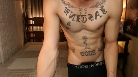 justine_hunk online show from February 28, 2025, 10:30 am