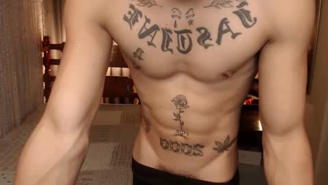 justine_hunk online show from February 11, 2026, 6:24 pm