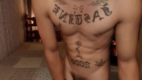 Snapshot of justine_hunk chatting on May 15, 2026, 6:42 am justine_hunk online show from May 15, 2026, 6:42 am