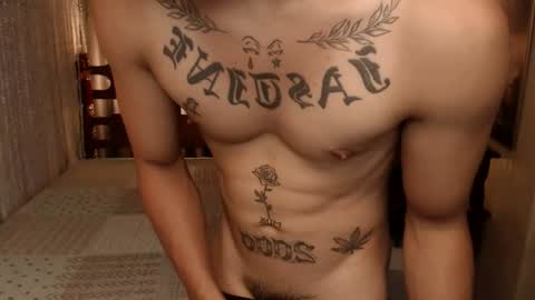justine_hunk online show from June 13, 2026, 7:28 am