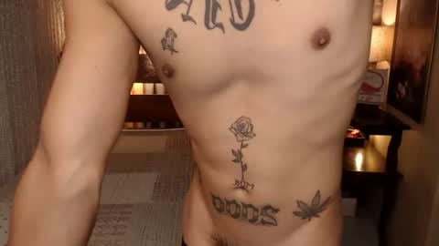 justine_hunk online show from June 17, 2026, 6:38 am