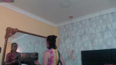 Justine online show from January 29, 2025, 4:36 am