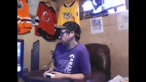 justinjerksit online show from December 10, 2024, 7:43 pm