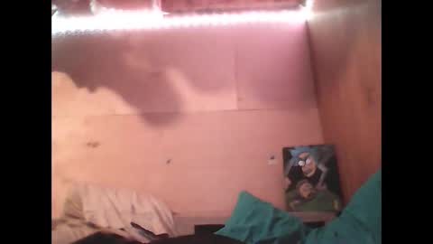 justinjerksit online show from December 18, 2024, 1:59 am