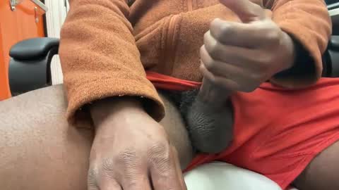 justinkicks2345 online show from December 19, 2024, 11:50 am