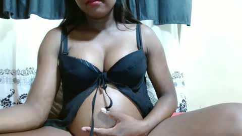 Justlhot online show from January 26, 2025, 11:28 am