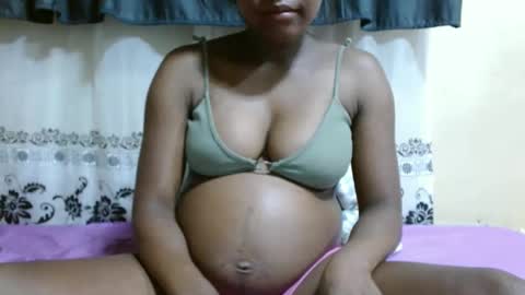 Justlhot online show from February 8, 2025, 4:57 pm