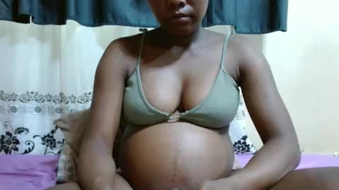 Justlhot online show from February 13, 2025, 12:32 pm