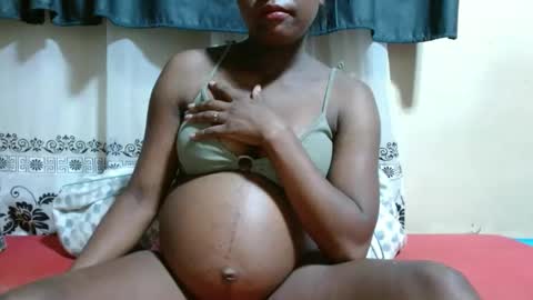 Justlhot online show from February 20, 2025, 1:57 am