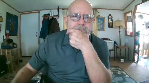 justlustagain online show from April 18, 2026, 7:51 pm