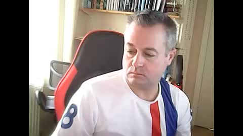 justmav online show from October 20, 2025, 9:10 am