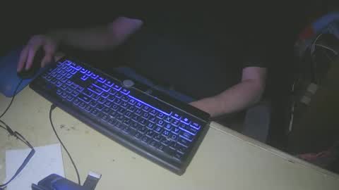 Justme39057 online show from January 24, 2025, 8:32 pm