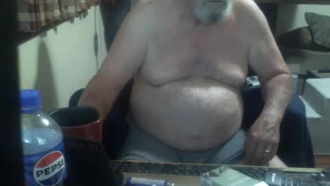 Snapshot of justmeohio chatting on June 10, 2026, 8:35 am justmeohio online show from June 10, 2026, 8:35 am