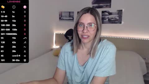 Julie online show from October 20, 2025, 3:56 pm