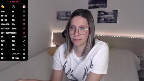 Julie online show from October 21, 2025, 4:19 pm