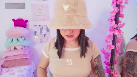 Emy online show from September 16, 2025, 12:00 am