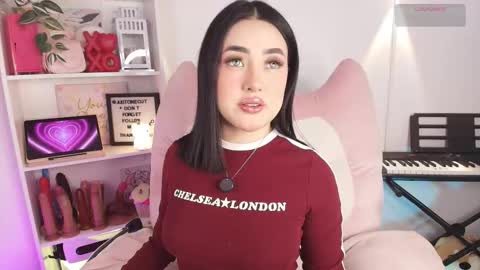 Emy online show from March 22, 2026, 3:32 am