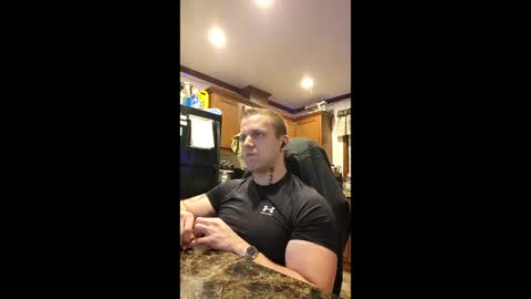 justus0624 online show from April 18, 2026, 5:11 am