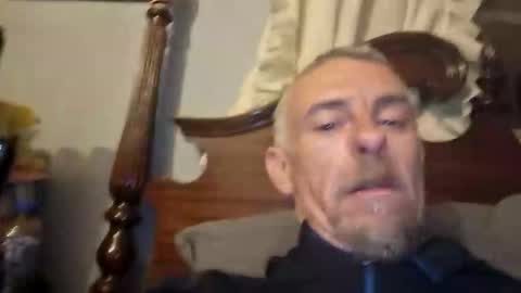 Snapshot of justwant2strokeit chatting on February 15, 2026, 9:52 am justwant2strokeit online show from February 15, 2026, 9:52 am