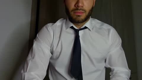 Justin online show from April 21, 2026, 11:18 pm