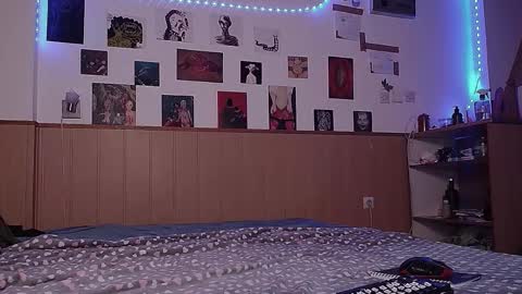 Juuzou hehim u can call me Juz online show from September 25, 2025, 3:38 pm