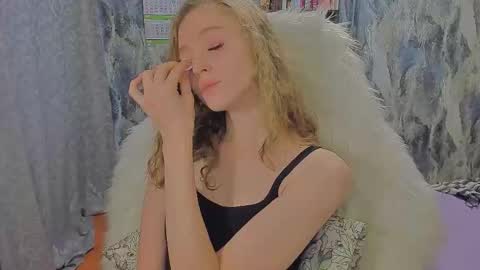 Juxsy online show from November 3, 2025, 8:26 am