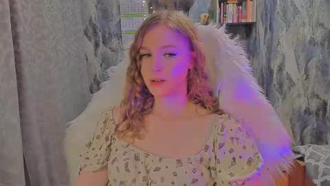 Juxsy online show from November 11, 2025, 11:21 am