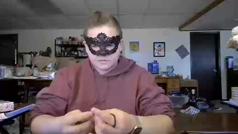 k1t_kat97 online show from October 12, 2025, 9:47 pm