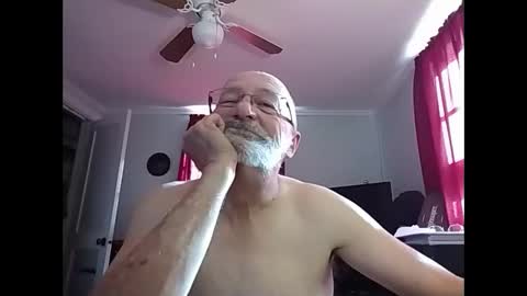 kabriggs136 online show from April 16, 2026, 10:12 pm