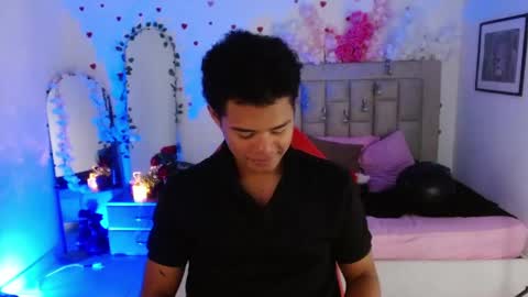 kael_fox online show from April 20, 2026, 6:42 pm