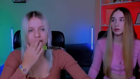 kaela_spell_ online show from November 20, 2025, 9:09 am