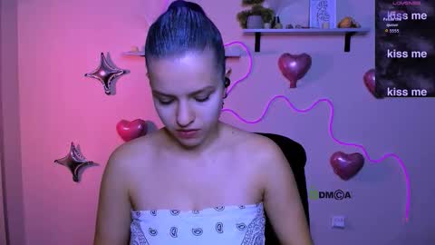kaela_spell_ online show from February 10, 2026, 8:13 pm