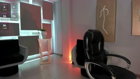 Kaia Ferreira online show from December 2, 2025, 11:37 am