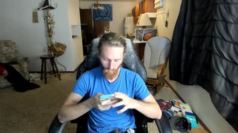 Kaiku77 online show from October 26, 2025, 7:20 pm