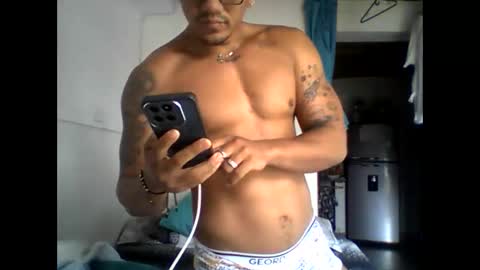 kail_1111 online show from December 5, 2025, 4:14 pm