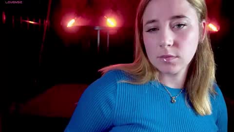 Anna online show from December 4, 2025, 6:55 am