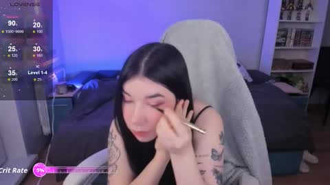 Kailey NONUDE online show from November 10, 2025, 1:54 pm