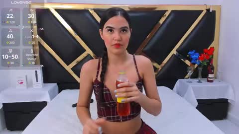 kelly online show from September 15, 2025, 11:21 am