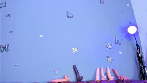 kaira_mosse_ online show from November 8, 2025, 11:21 am