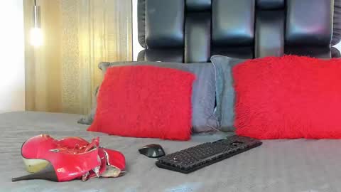 Kairy online show from March 1, 2026, 6:54 pm