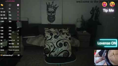 kaiser679 online show from April 21, 2026, 1:42 am