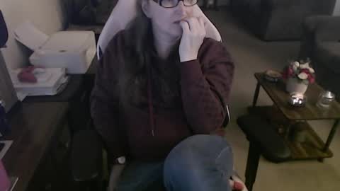 Camprincess331 online show from February 5, 2026, 2:27 am