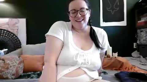 kaitrosss online show from March 25, 2026, 10:27 pm