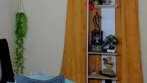 kale thomson online show from March 8, 2025, 11:07 pm