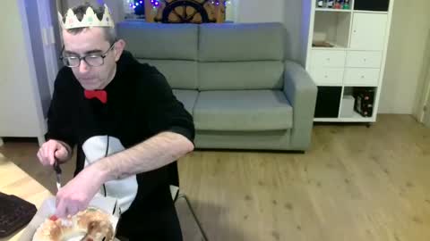 Snapshot of kalem48 chatting on January 5, 2025, 11:22 pm MusicMen49 online show from January 5, 2025, 11:22 pm