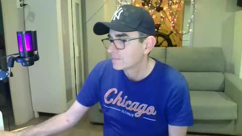 Snapshot of kalem48 chatting on January 22, 2025, 5:28 pm MusicMen49 online show from January 22, 2025, 5:28 pm