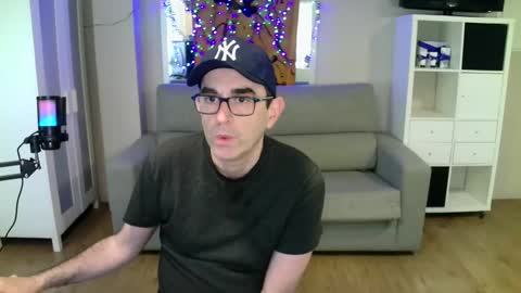 Snapshot of kalem48 chatting on March 12, 2025, 9:02 am MusicMen49 online show from March 12, 2025, 9:02 am