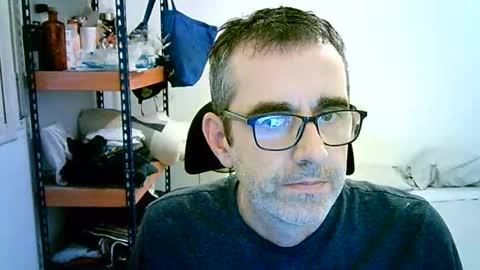 Snapshot of kalem48 chatting on October 3, 2025, 4:26 pm MusicMen49 online show from October 3, 2025, 4:26 pm